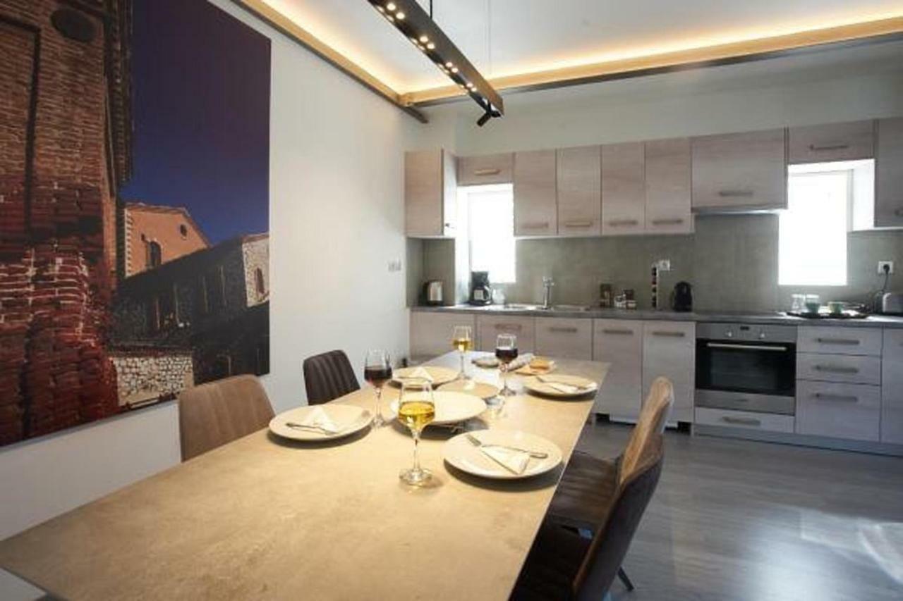 Athenian Residences Екстер'єр фото